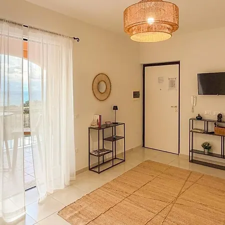 Sulemare House View Swimming Pool, Sub Paradise Apartment