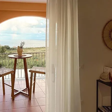 Sulemare House View Swimming Pool, Sub Paradise